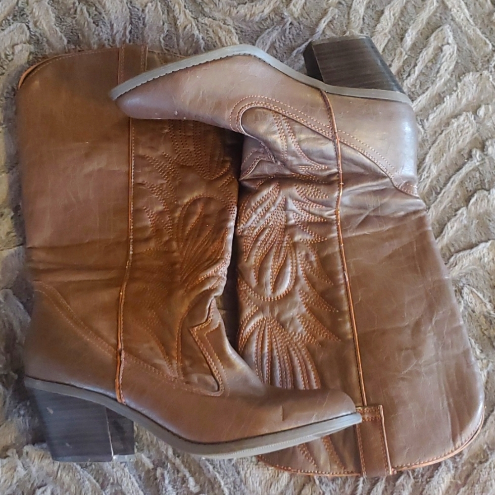Brown Cowgirl Boots